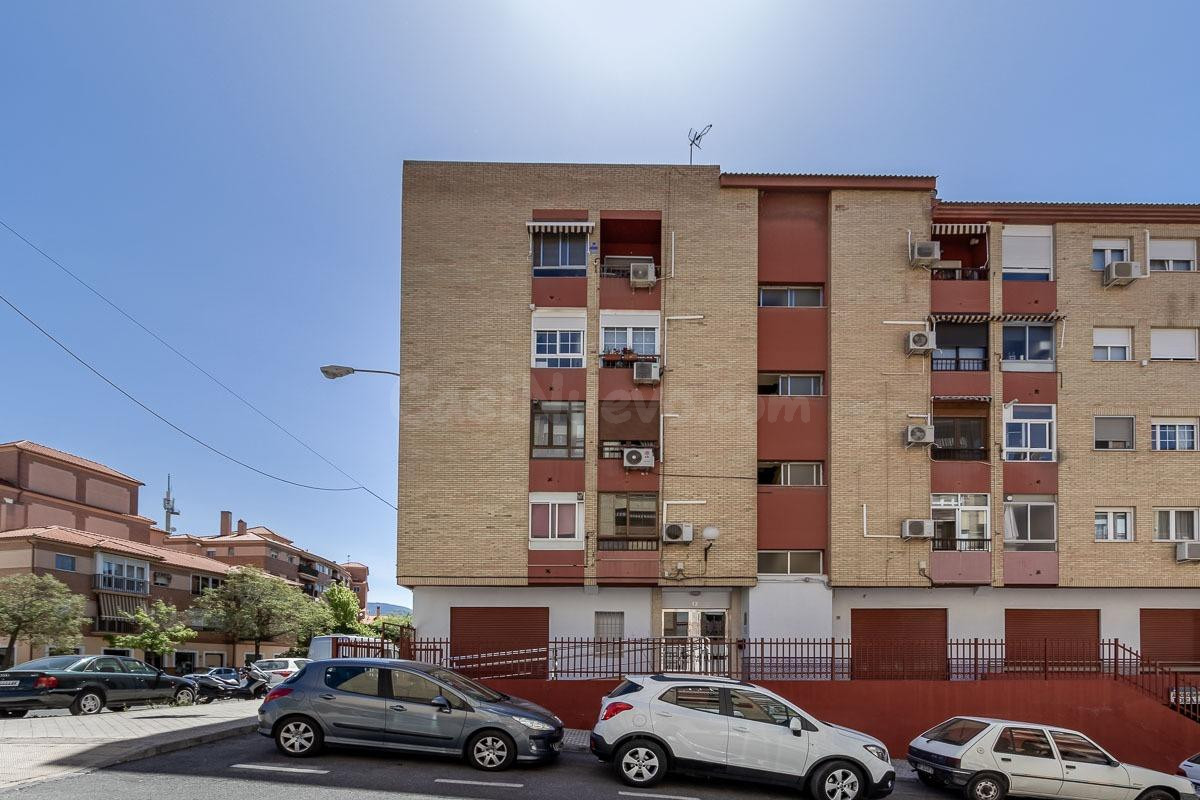 Piso junto Camino Bajo de Huetor