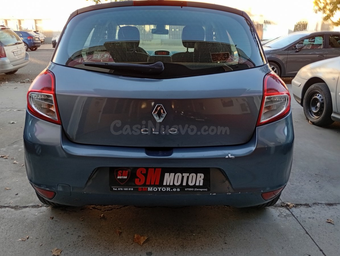 Renault Clio 1.2 75 CV (2011) - foto 5