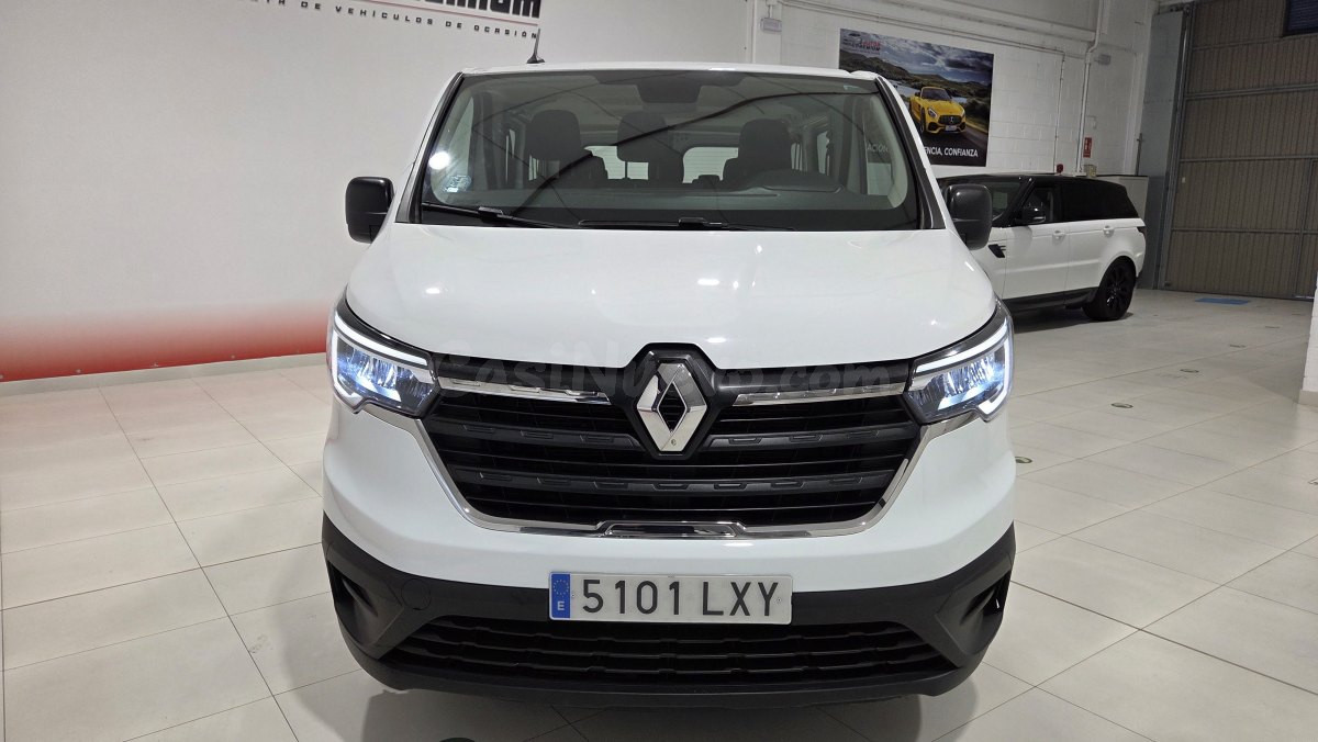 Renault Trafic RENAULT TRAFIC Combi 9 Energy Blue dCi 81 kW  - foto 2