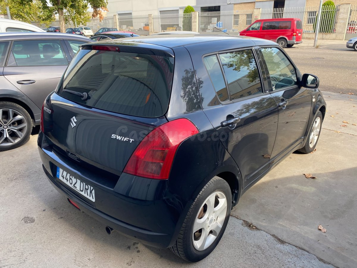 Suzuki Swift 1.5 102 CV (2006) - foto 3