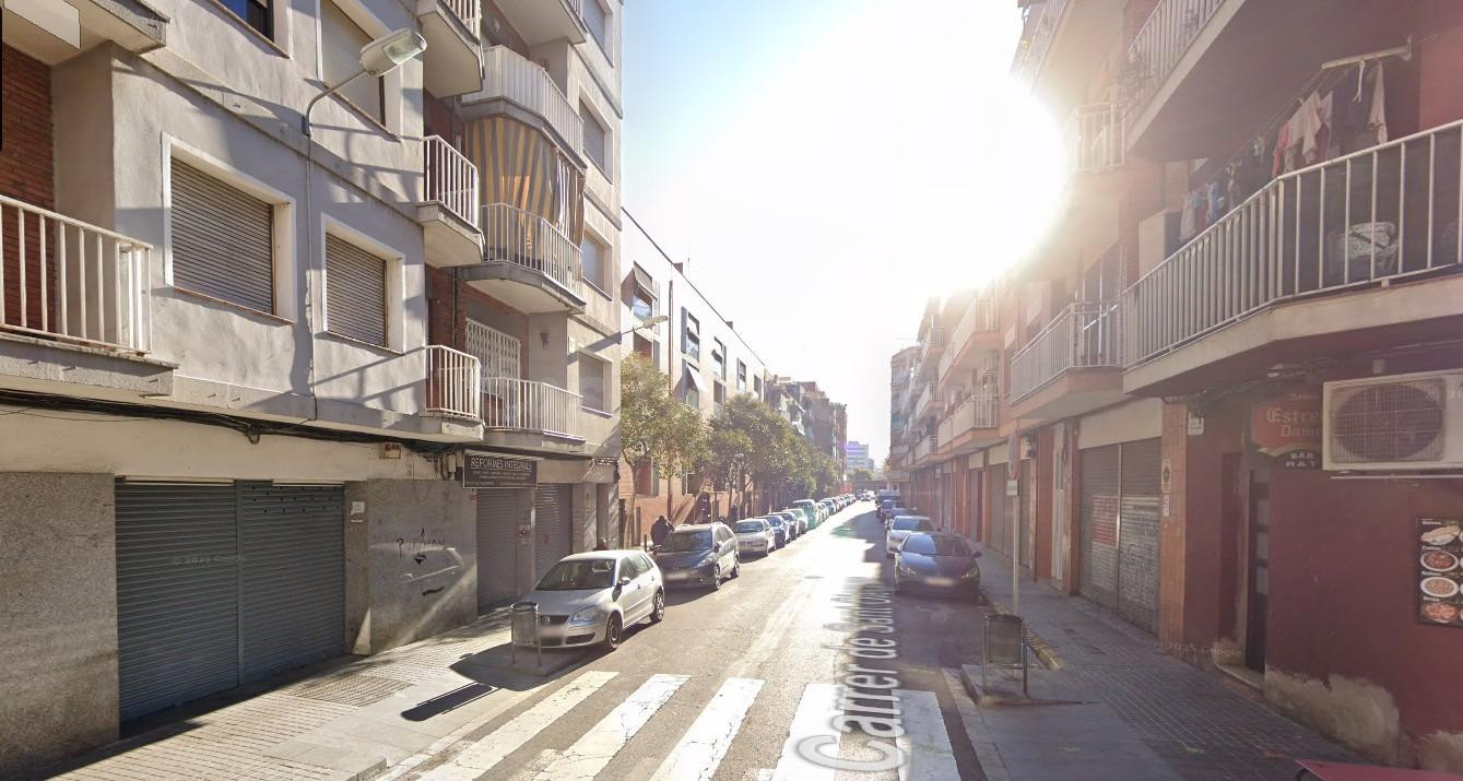 PISO EN BADALONA