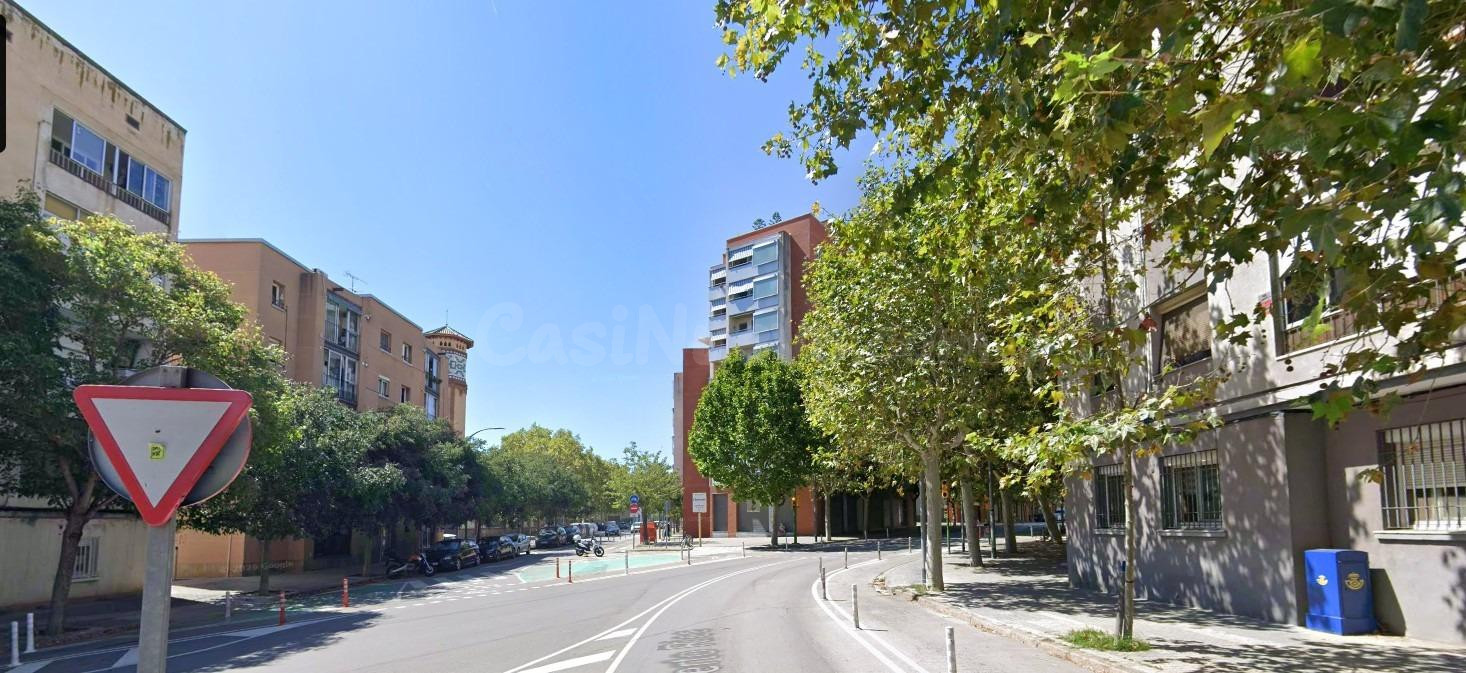 PISO EN MATARO