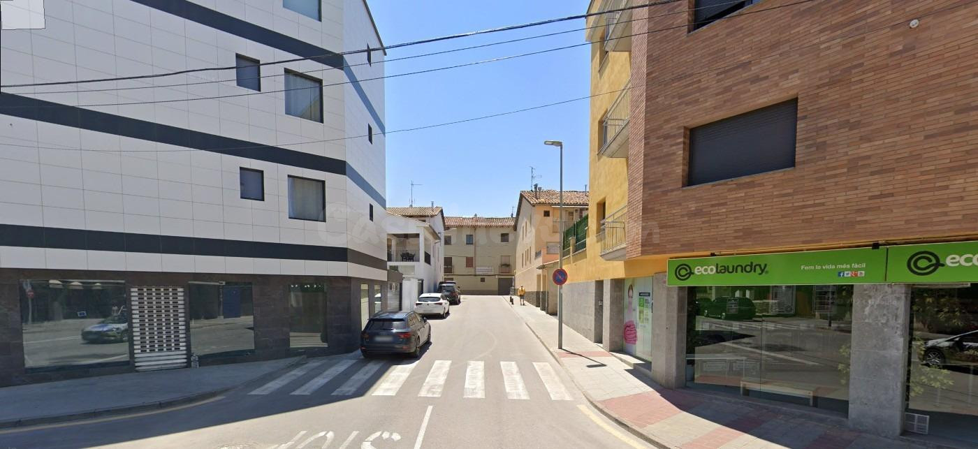 PISO EN TORELLO