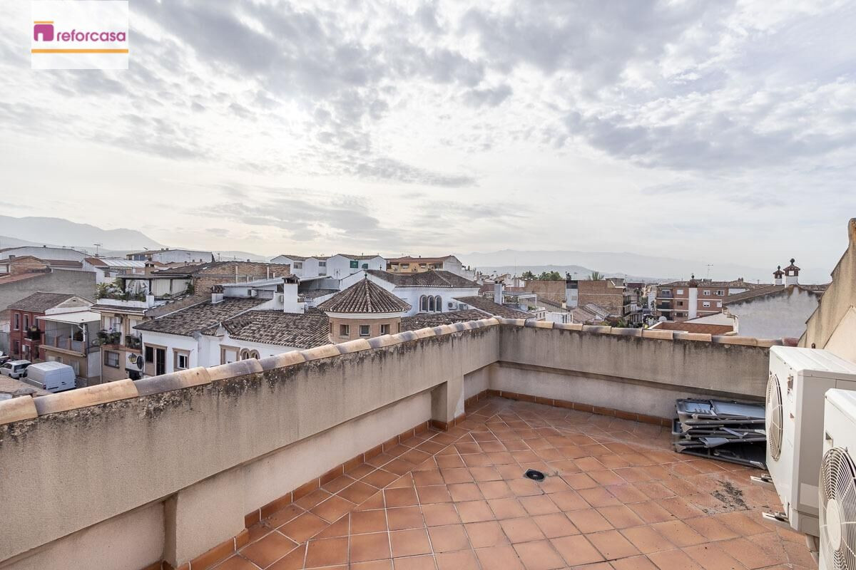 Ático dúplex en Peligros. - foto 4