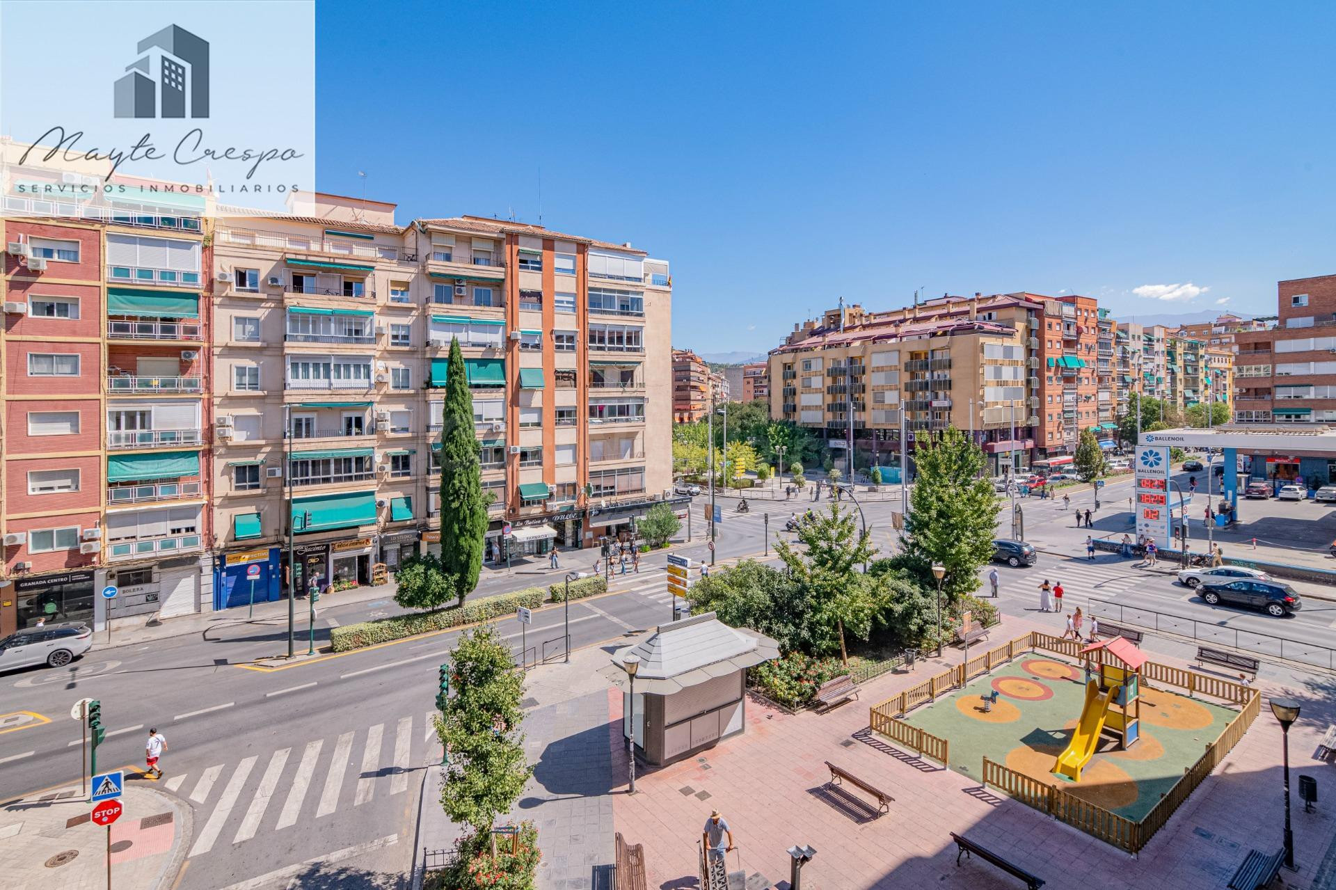 Oportunidad Única: Amplio Piso para Reformar en Camino de Ronda ✨
