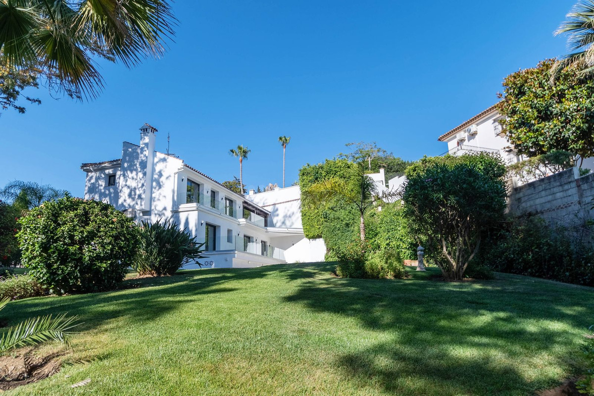 Chalet 4 habitaciones 230m² en venta - Marbella