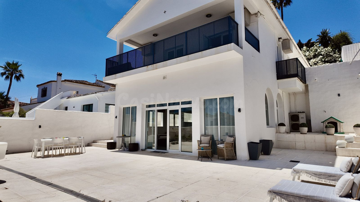 Chalet 4 habitaciones 321m² en venta - Marbella