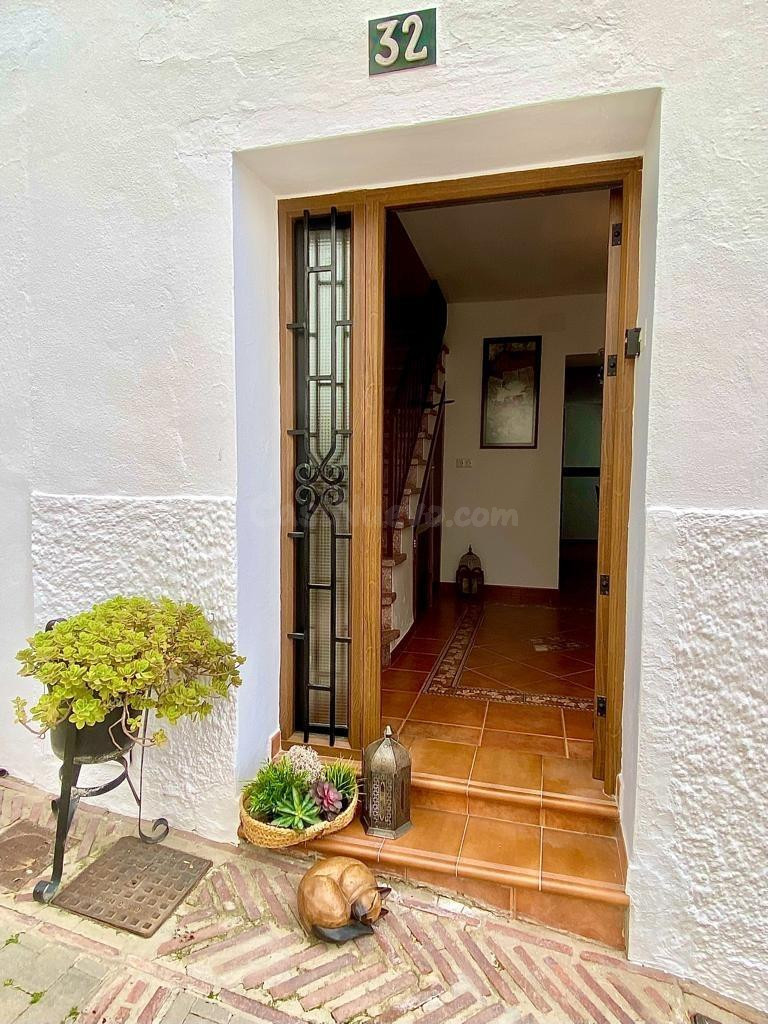 Adosado 4 habitaciones 120m² en venta - Istan pueblo