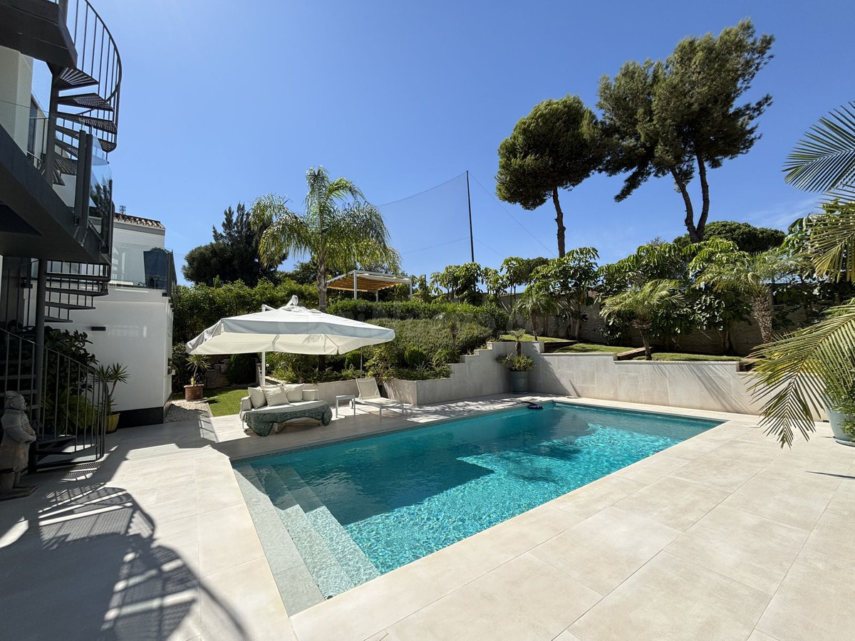 Chalet 5 habitaciones 441m² en venta - Riviera del sol