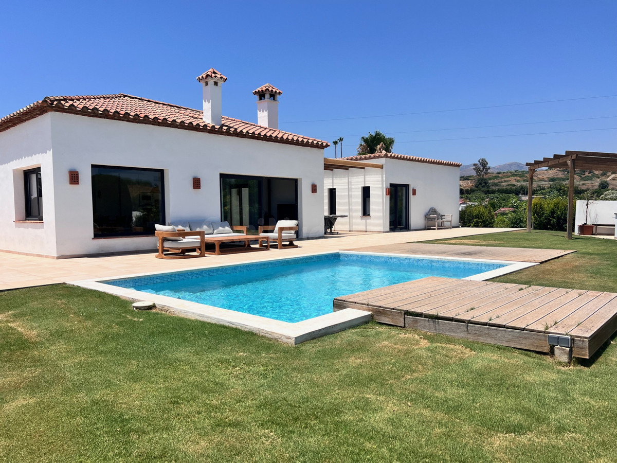 Chalet 3 habitaciones 257m² en venta - Costa Del Sol