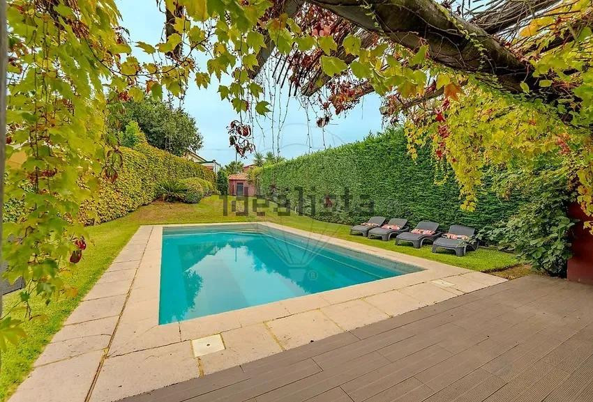 Chalet 4 habitaciones 372m² en venta - Sequeade e Bastuço