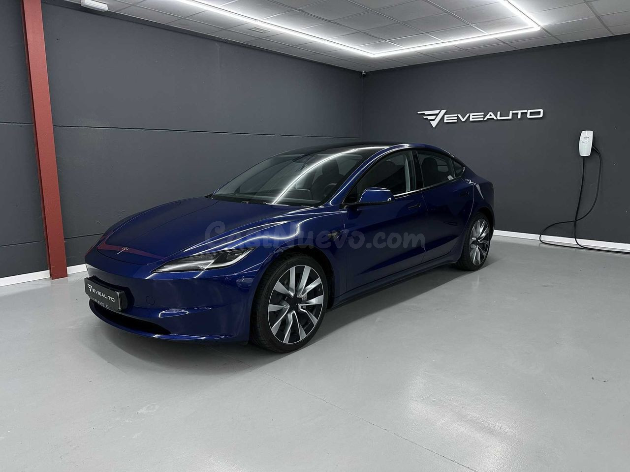Tesla Model 3 RWD trasera acabado Premium