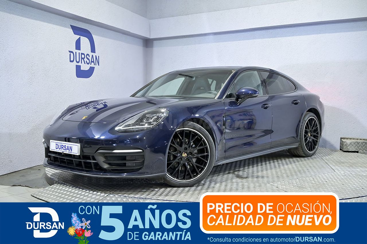 Porsche Panamera 4
