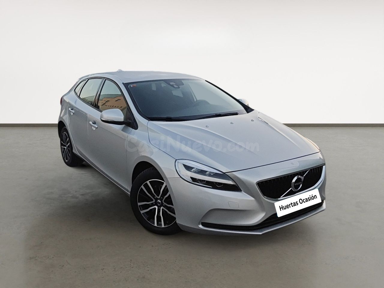Volvo V40 BERLINA CON PORTON 2.0 T2 MOMENTUM 122 5P