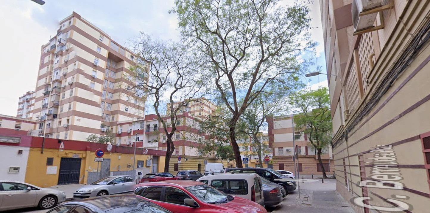 PISO EN SEVILLA