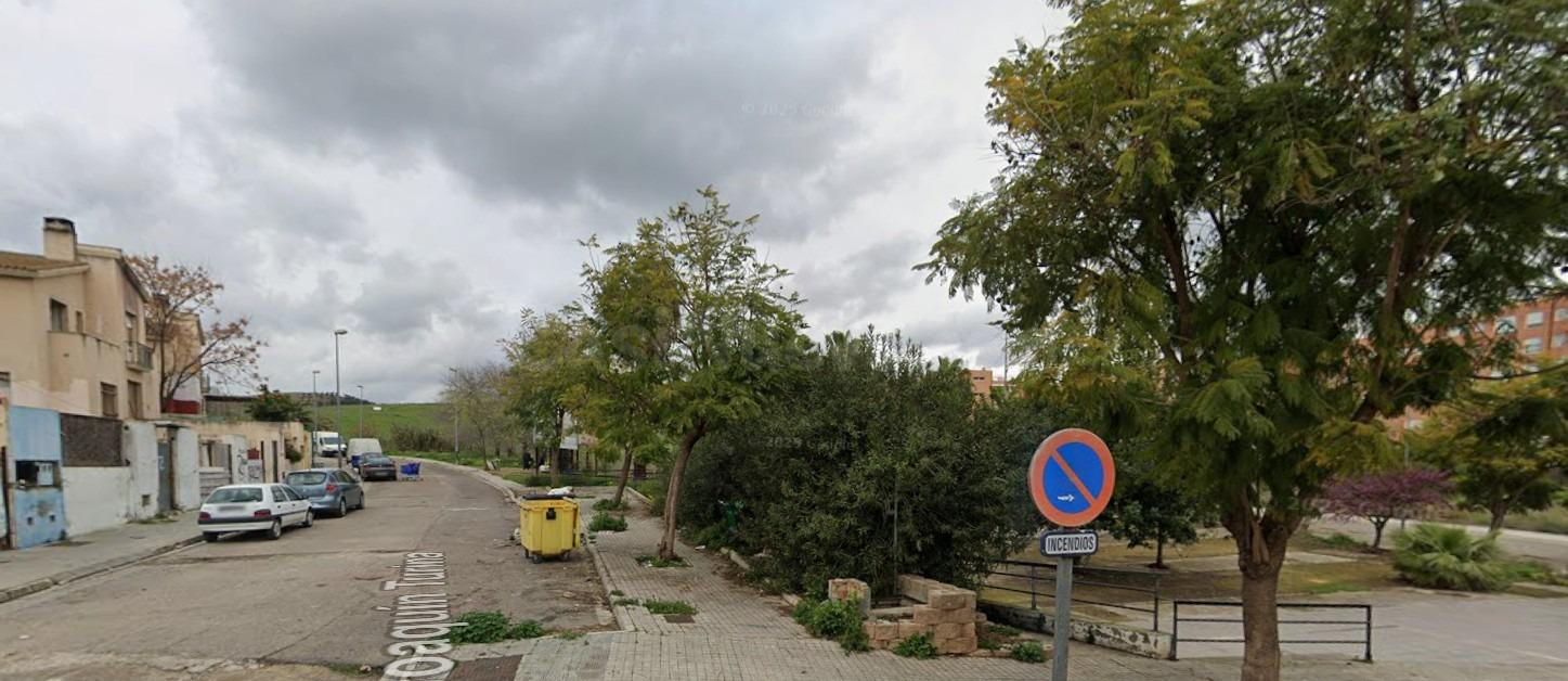 CASA EN CAMAS