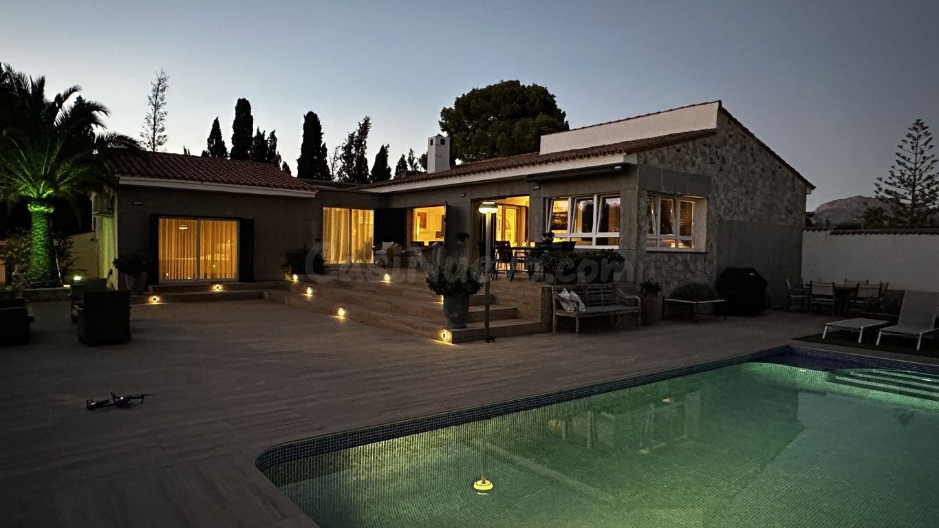Villa 4 habitaciones 284m² en venta - Barranco Hondo