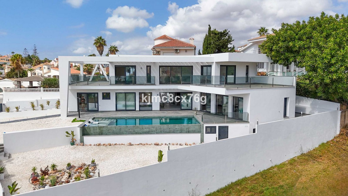 Chalet 5 habitaciones 615m² en venta - Riviera del sol