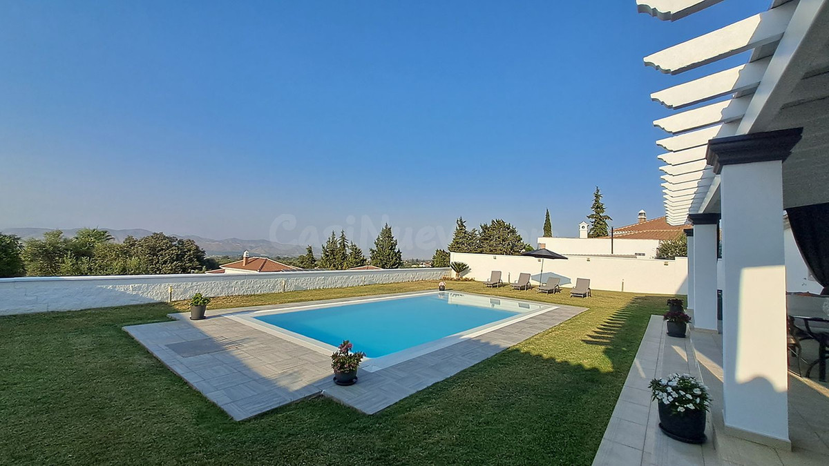 Chalet 5 habitaciones 403m² en venta - Costa del Sol