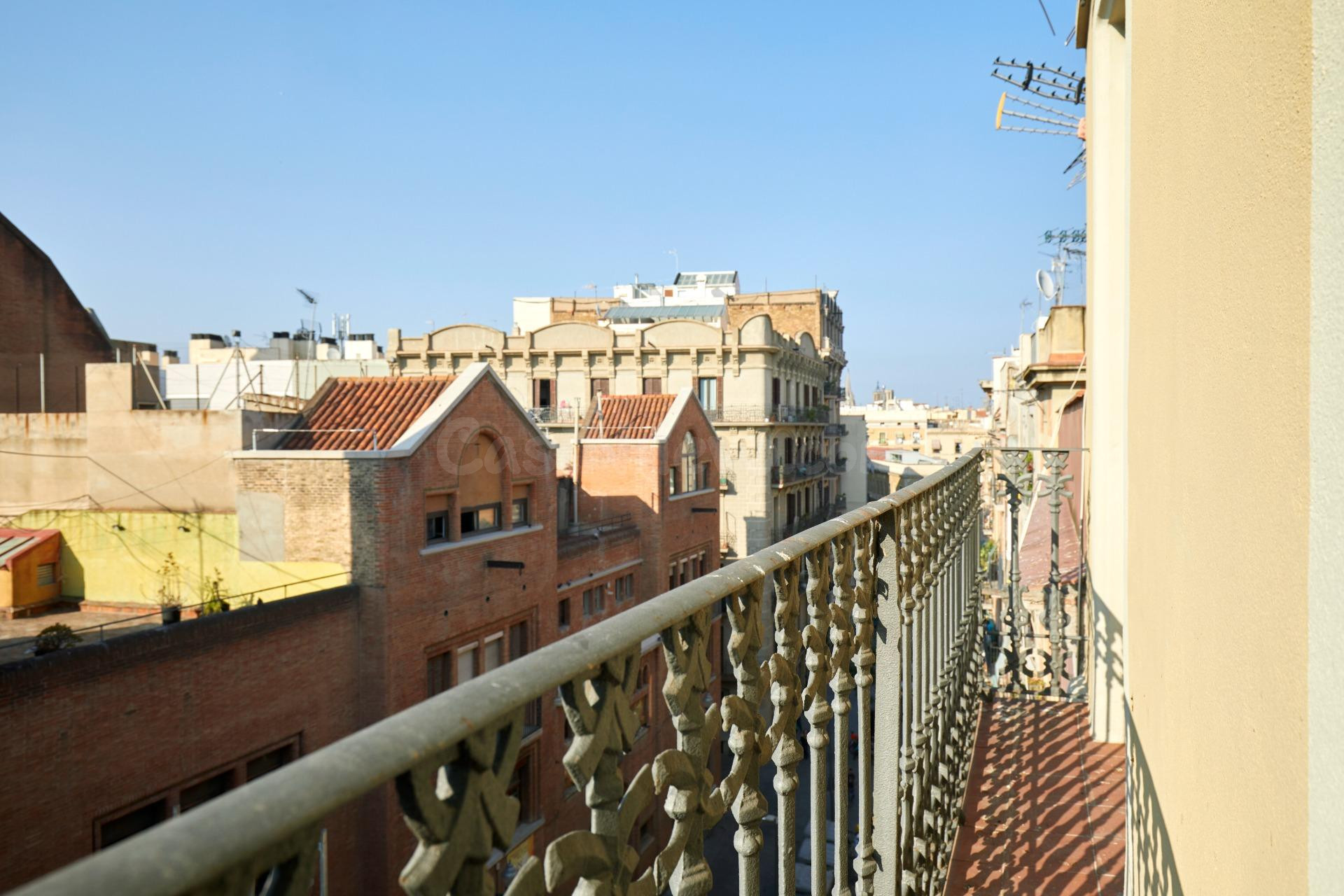 Ático junto al Mercado de Sant Antoni. - foto 4