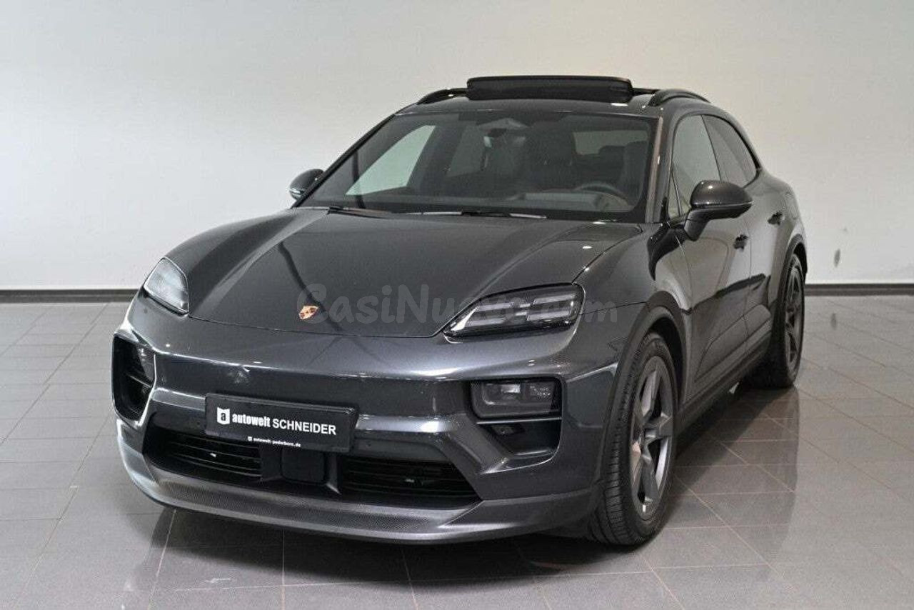 Porsche Macan 4