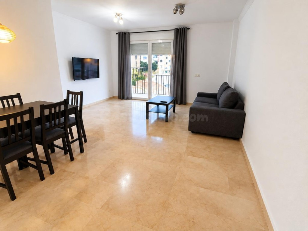 SEPTIEMBRE A JUNIO ALQUILER DE PISO DE 2 habitaciones CON GARAJE Y ¡CERCA DE LA PLAYA!SEPTIEMBRE A JUNIO