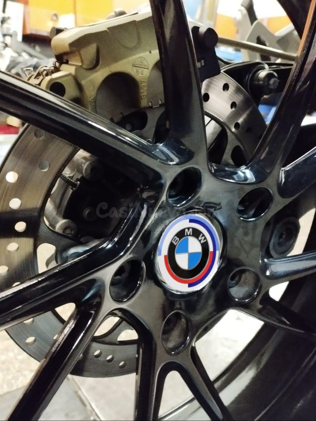 Tapacubos BMW R1200RS/R1250RS/R1300RS - Diseño Premium para Aventura