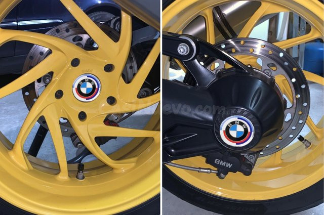 Insignias Aniversario BMW K1200/K1300 - Tapabujes Originales Alemanes