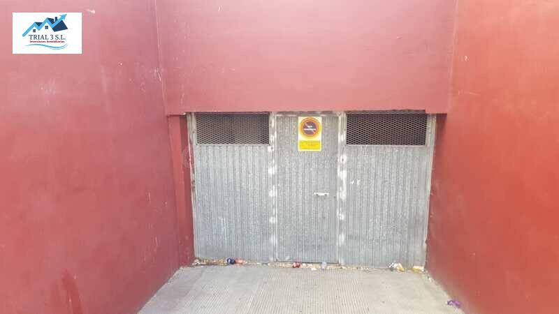 Venta Garaje en  Línea de la Concepción (La) (Cádiz)