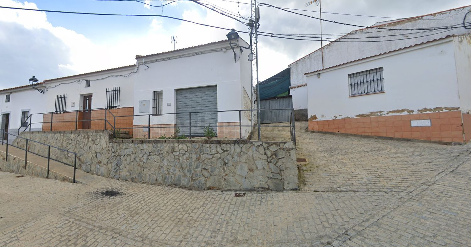 Venta casa en Cerro del Andevalo (Huelva)