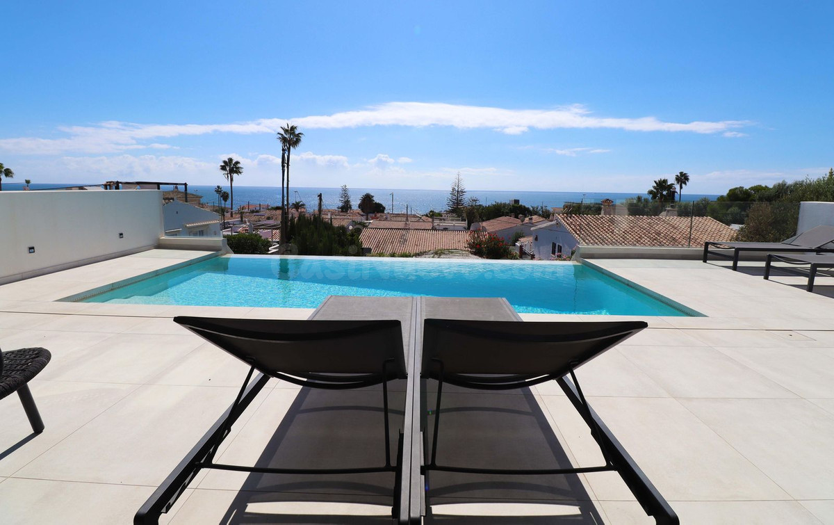 Chalet 5 habitaciones 252m² en venta - Riviera del sol