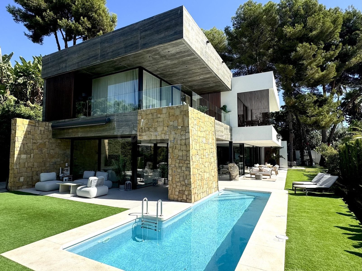 Chalet 6 habitaciones 410m² en venta - Marbella