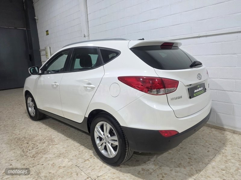 Hyundai ix35 con extras premium en Sevilla - foto 3
