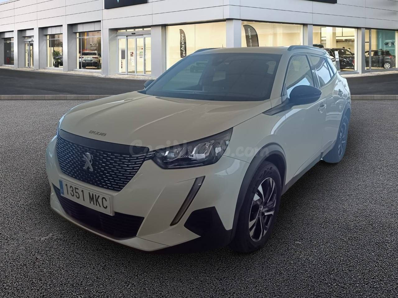 Peugeot 2008 PureTech 130 S&S 6 velocidades cerca Finestrat