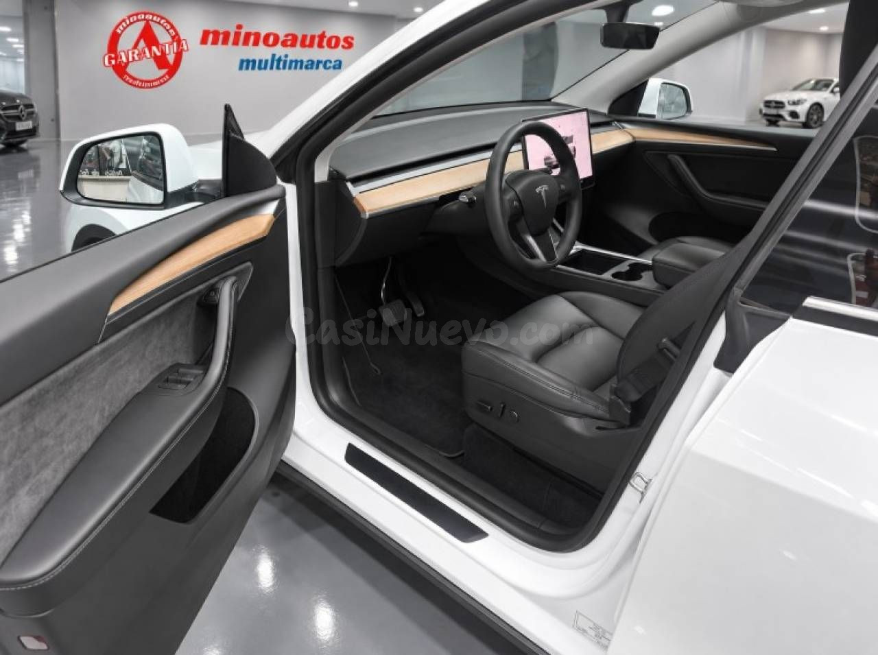 Tesla Model Y LONGE RANGE DUAL MOTOR AWD 514 CV - foto 4
