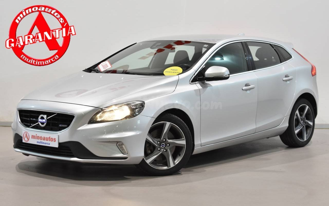Volvo V40 R-DESIGN 2.0 D3 150 CV