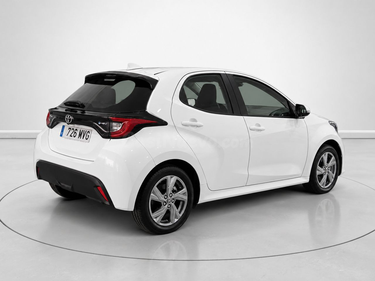 Toyota Yaris 120H Style 85 kW (116 CV) - foto 3