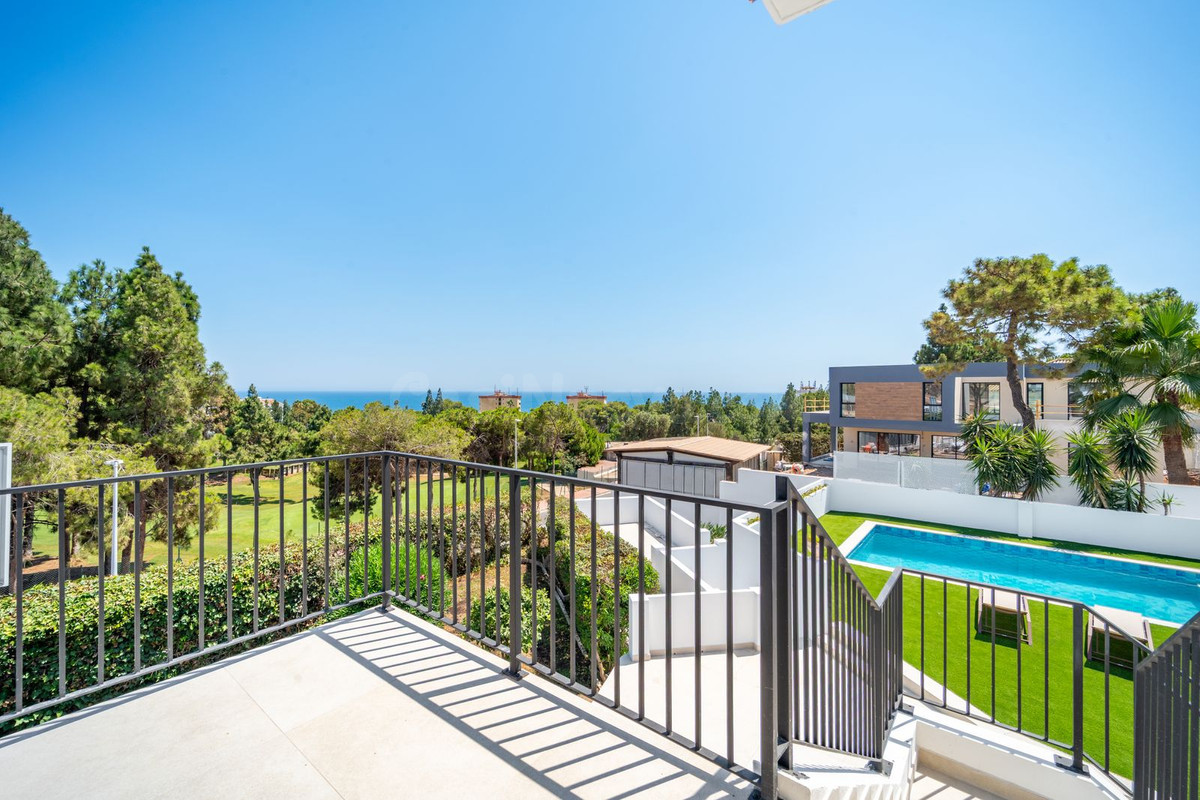Chalet 5 habitaciones 258m² en venta - Riviera del sol