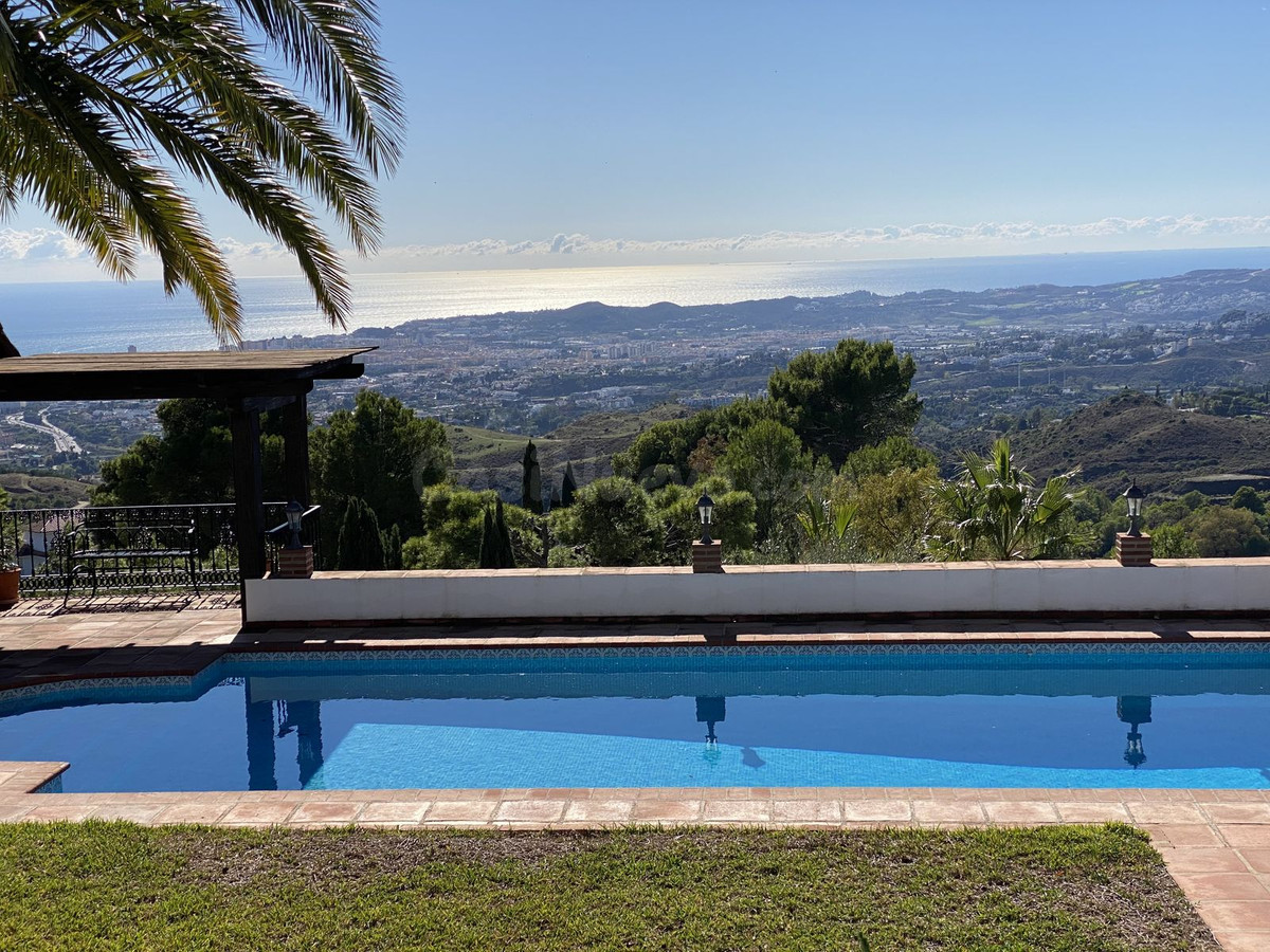 Chalet 4 habitaciones 375m² en venta - Riviera del sol