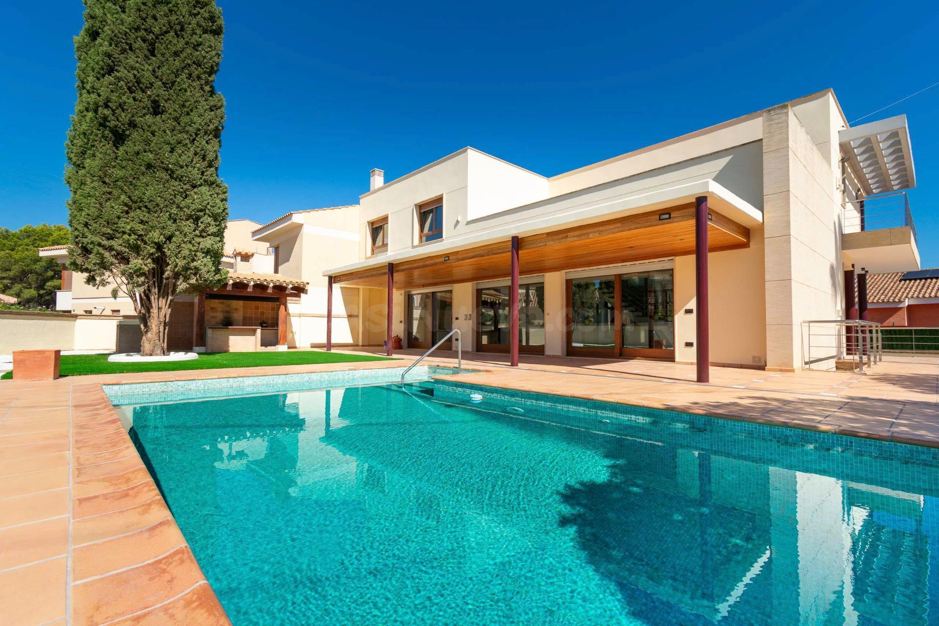 Villa 4 habitaciones 550m² en venta - Albir