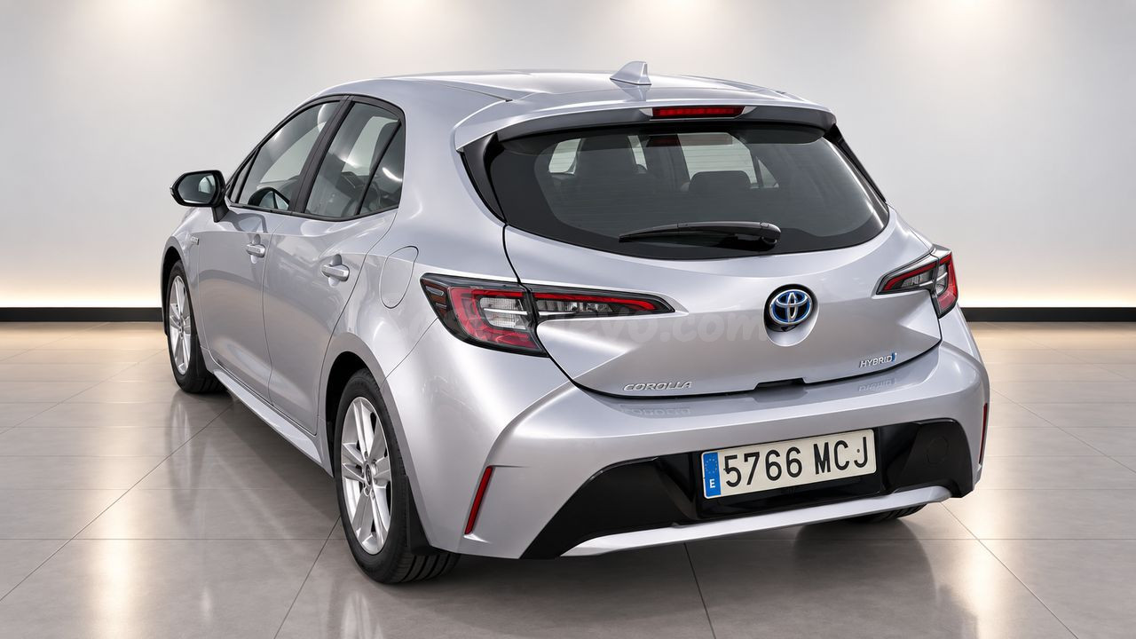 Toyota Corolla Híbrido 1.8 E-CVT 5 plazas Madrid - foto 2