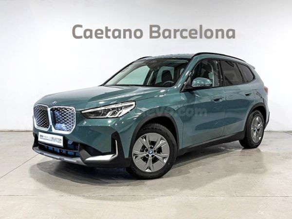 BMW iX1