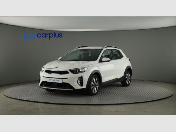 Kia Stonic Sevilla: SUV compacto con equipamiento premium