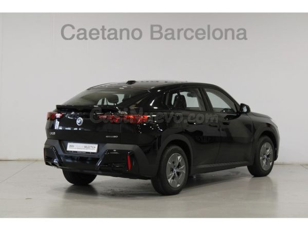 BMW ix2 - foto 4