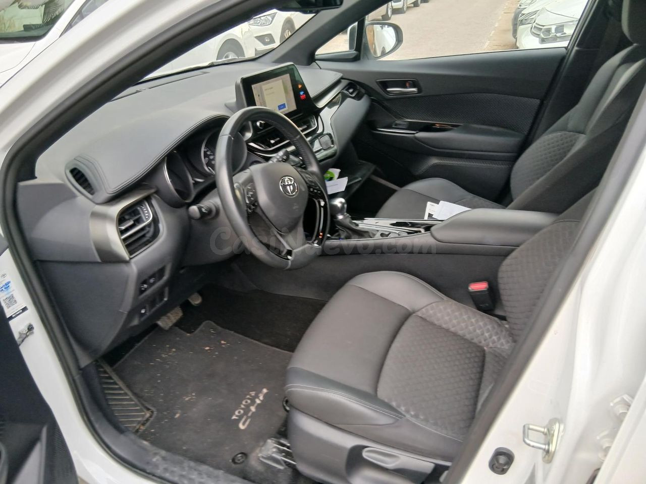 Toyota C-HR Híbrido 125 CV Vitoria-Gasteiz - foto 5