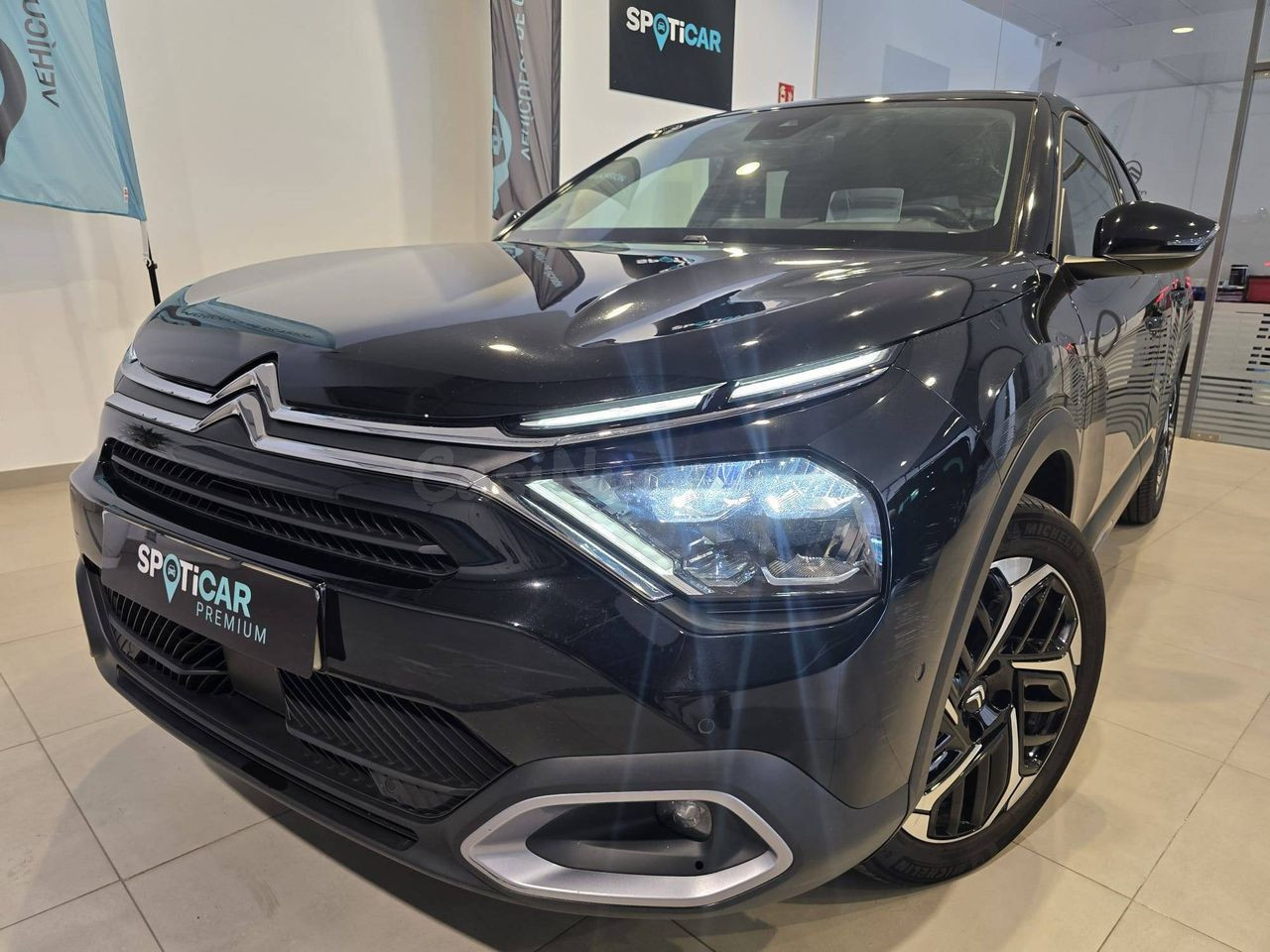Citroën C4 PureTech 130 S&S 6v Shine