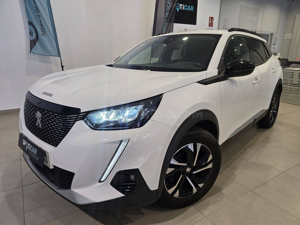 Peugeot 2008 BlueHDI 81kW (110CV) Allure