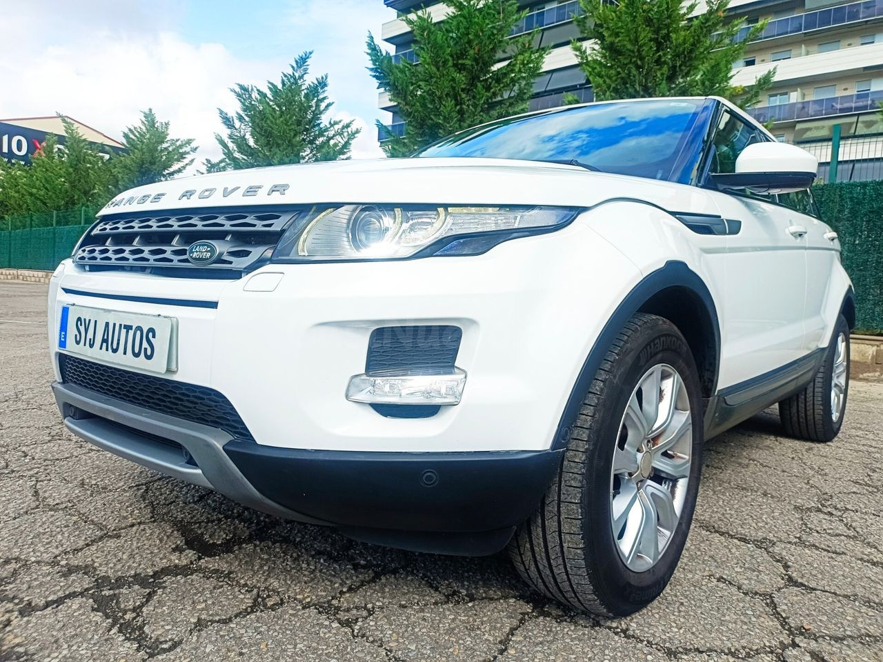 Land-Rover Range Rover Evoque 2.22.2L SD4 190CV 4x4 PureL SD4 190CV 4x4 Pure