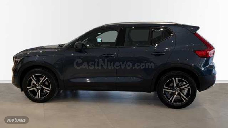 Coche SUV Volvo XC40 Ocasión en Ciudad Real Equipado - foto 3