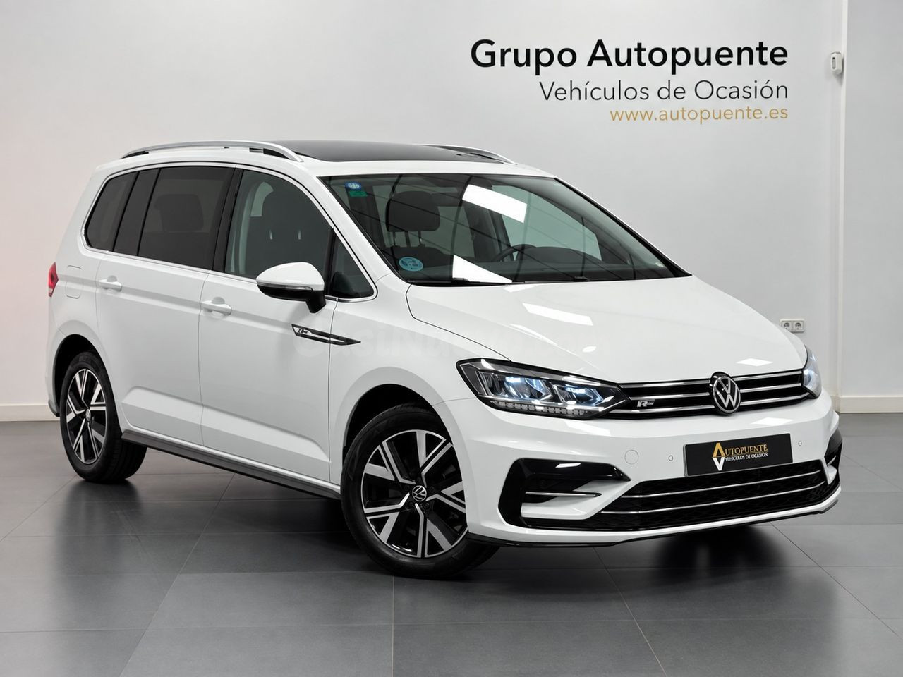 Volkswagen Touran SPORT TDI DSG